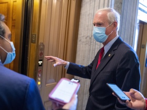 USA: Senat przegłosował gigantyczny pakiet gospodarczy na czas pandemii