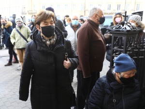„Zofia Romaszewska nie została wpuszczona na mszę za Jana Lityńskiego…”. Zaskakujący wpis prezydenckiego ministra