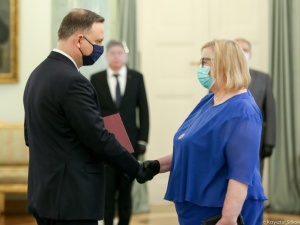 Pierwsza prezes Sądu Najwyższego w szpitalu. „Poważny przebieg zakażenia COVID-19”
