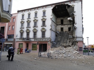 Katastrofa budowlana w centrum Rybnika. Część pracowników była pod wpływem alkoholu