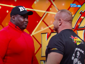 To miało być starcie gigantów. Rywal Pudzianowskiego trafił do szpitala. Co z dzisiejszą walką? 