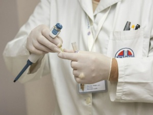 Pandemia przybiera na sile, a tymczasem lekarze rezydenci... zaczynają tygodniowy protest