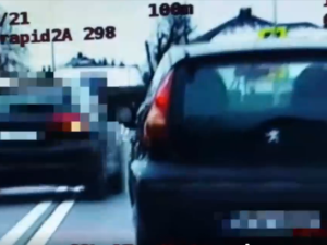 [Video] 20-latka w kilka minut zebrała 26 punktów karnych. Policjanci publikują nagranie