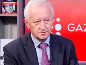 Europoseł Lewicy: Nie widzę w tej chwili potrzeby zamykania świątyń