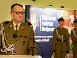 Gen. prof. Gierelak: Do końca wakacji objawowe zakażenia COVID-19 będą incydentalne