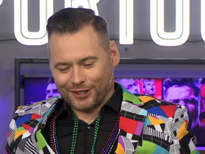 [VIDEO] Stanowski ukląkł przed meczem z Anglikami. By zawiązać but