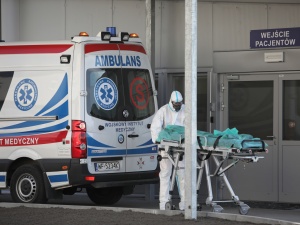 Ponad 22 tys. zakażeń koronawirusem. Nowy raport Ministerstwa Zdrowia