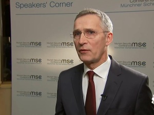 Stoltenberg: NATO zdecydowanie wspiera suwerenność i integralność terytorialną Ukrainy