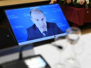 Podejrzany o zlecenie pobicia radny z PO już w areszcie. Rzecznik Platformy komentuje