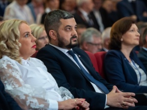 Terlecki ostro o koalicjantach PiS. Sobolewski: Podpisuję się pod słowami pana marszałka