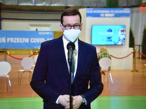 „W maju dotrze do nas nawet 9 mln szczepionek”. Trwa konferencja prasowa premiera