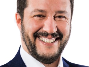 Salvini uznał, że w sojuszu z polską prawicą ma nieporównywalnie większy interes niźli w brataniu się z Rosjanami