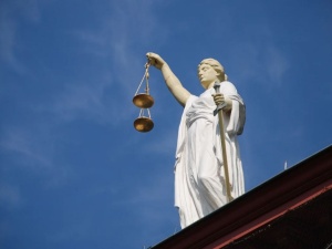 Pożyczyła 1200 zł, a ściągnięto z niej na rzecz lichwiarza ponad 32 tys. zł. Jest decyzja Sądu Najwyższego