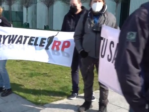 Awantura z udziałem Obywateli RP przed Sądem Najwyższym. Dziś decyzja Izby Dyscyplinarnej ws. Tulei