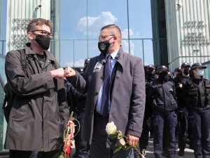 Juszczyszyn domaga się 15 tys. zł grzywny dla M. Nawackiego