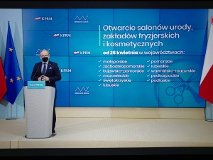 Co z otwarciem hoteli i restauracji? Minister wyjawił plan otwierania gospodarki