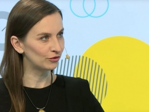 Za szklanką mleka kryje się cierpienie. Kuriozalny wpis Spurek
