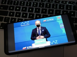 Wiemy, jakim preparatem zaszczepi się Minister Zdrowia