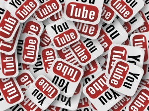 Dyrektor YouTube’a otrzymała nagrodę wolności słowa. Sponsorowaną przez YouTube’a