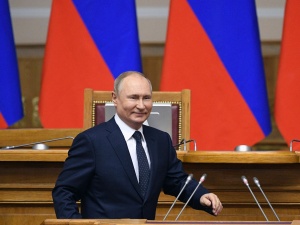 Zełenski proponuje Putinowi spotkanie w Watykanie. Rzecznik Kremla zabiera głos