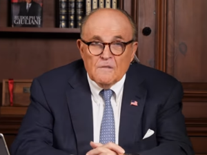 FBI przeszukało mieszkanie Gulianiego. Skonfiskowano sprzęt byłego prawnika Trumpa
