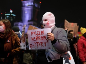 „Nagroda Wrocławia sięgnęła bruku”. Byli działacze opozycji w PRL o nagrodzie dla „Strajku Kobiet”