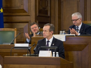 Nieoficjalnie: „Wielka awantura w Platformie”. Zatrzymano konferencję Grodzkiego
