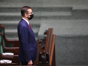 Ważą się losy miliardów. W parlamencie dziś najważniejsze głosowanie od lat