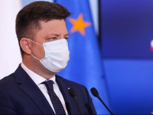 Skrócenie okresu między dawkami, ozdrowieńcy będą szczepieni szybciej. Nowe wytyczne rządu ws. szczepień