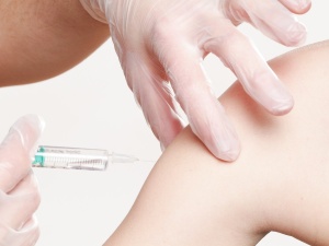 Problem z dostawami i obawy wobec zakrzepów. W Kanadzie rezygnują z AstraZeneca