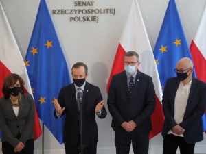 [Video] Awantura na konferencji Grodzkiego. Dziennikarz TVP Info niedopuszczony do głosu