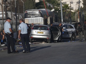 Izrael: Co najmniej 6 policjantów rannych w ataku we Wschodniej Jerozolimie