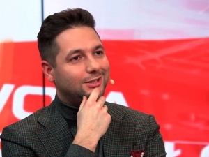 Jedna z niewielu ostatnio dobrych informacji dla PO. Patryk Jaki wykpił odejście Róży Thun