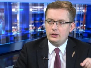 Powinna być sądzona za zdradę stanu. Winnicki nie przebiera w słowach nt. Róży Thun
