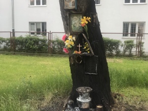 Spalona kapliczka na Grochowie. Kolejny akt nienawiści i barbarzyństwa wobec katolików