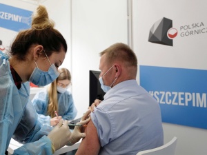 Jak w praktyce będzie działać system paszportów covidowych?