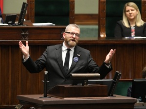  To bardzo niebezpieczny precedens. Polityk usunięty z programu na żywo