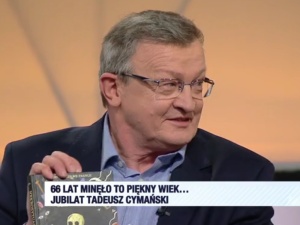 Perełki z życia grabarza. Cymański otrzymał nietypowy prezent