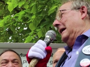 Awantura w Agorze. Michnik grozi odejściem