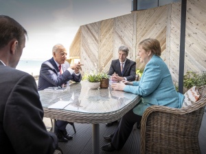 Wykładowca Akademii Marynarki Wojennej:  Nowa polityka USA odbędzie się kosztem Europy Środkowo-Wschodniej