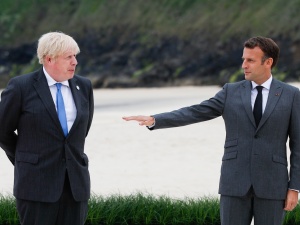 G7. Macron zażartował sobie ws. Irlandii Płn. I wywołał dyplomatyczny skandal. Johnson wściekły