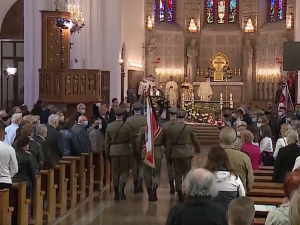 [Wideo] Wczoraj wręczono Złote Odznaki Krzyża Stulecia Niepodległości