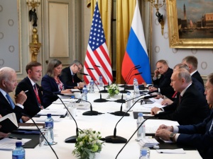 „Nie powinienem być takim mądralą”. Biden przeprasza za swoje zachowanie