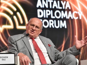 Szef MSZ Zbigniew Rau w Turcji: Ważne jest także, by nie prowadzić do napięć z Chinami