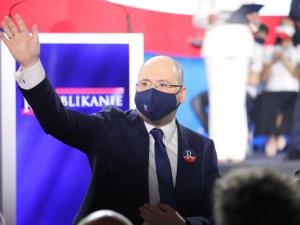Ciekawe, jak długo jeszcze Gowin będzie udawać, że to tylko deszcz . Internet komentuje Zjazd Republikański