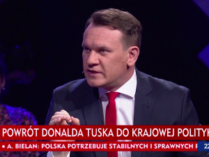 [WIDEO] Tusk wróci do polskiej polityki? „Był blady i przerażony”. Tarczyński nie przebiera w słowach
