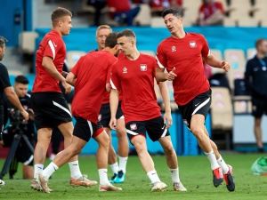 Kacper Kozłowski na celowniku europejskich gigantów. 17-letnim Polakiem interesują się dwa duże kluby