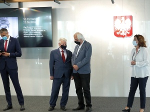 Niezręczna sytuacja w Sejmie. Terlecki wyszedł z sali