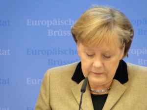 Die Welt: Koniec uprzejmości – Merkel straciła cierpliwość do Polski