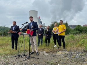 Hołownia chciał zamknąć Turów. Teraz zdziwiony, że go pogonili z elektrowni